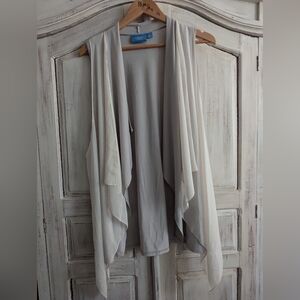 Simply Vera Wang draped vest. Size M